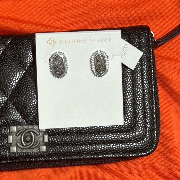 NEW KENDRA SCOTT Baguette Ellie Stud Earrings SILVER DIAMOND ROCK STONE GEMSTONE - Picture 12 of 13